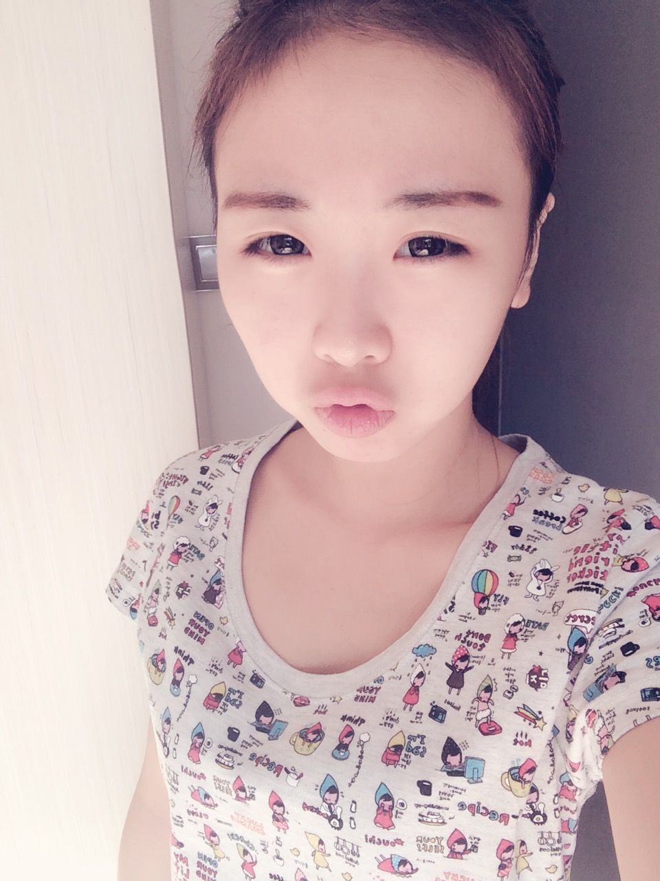 Eva、萱儿主播照片