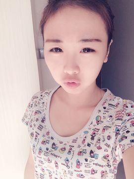 Eva、萱儿主播照片