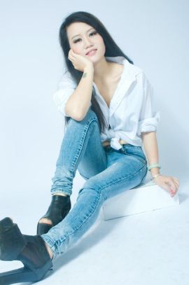 慧儿6868主播照片