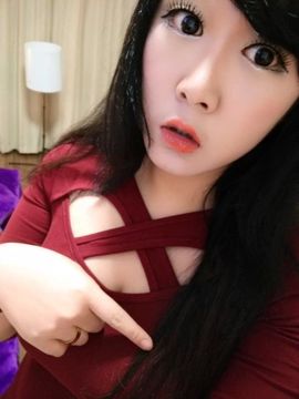 小维妮主播照片