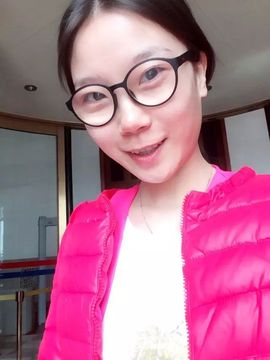 主播丶二小姐主播照片