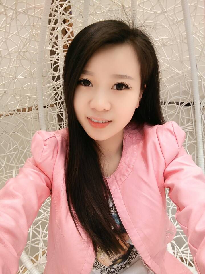 星洛洛的主播照片