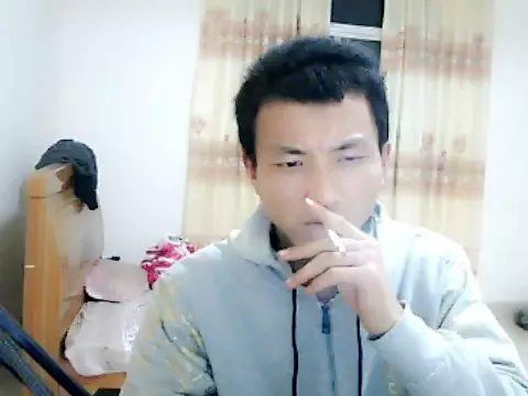 伤心拓拔野的主播照片