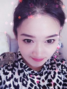 我是艺宝主播照片