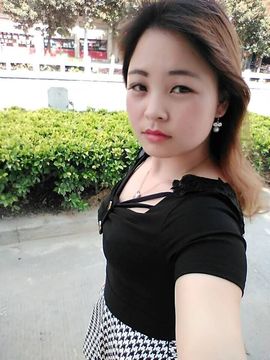 蚀骨💕冷美人主播照片