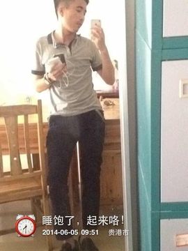 李薄书主播照��片