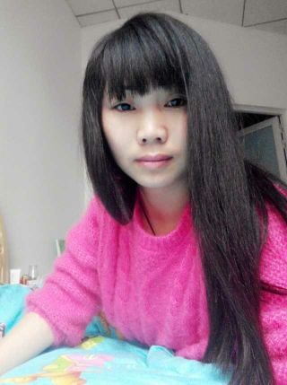 D调E点，昭昭的主播照片