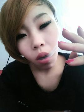 帅气公主~傲雪主播照片
