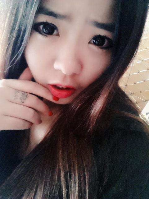 兄祶︶ㄣ格兮儿的主播海报
