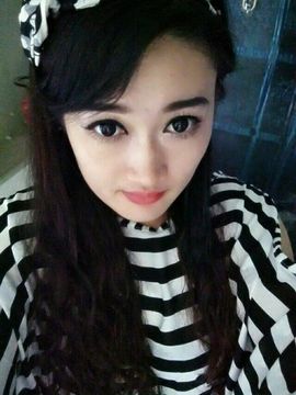 我是艺宝主播照片