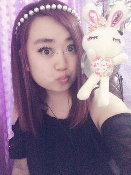 沐梓晴主播照片