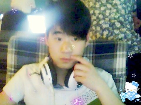 【♥彩ソ一族】♚军的主播照片