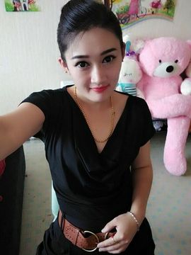 我是艺宝主播照片