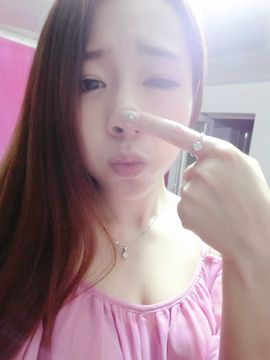 ✦．小七七丶新货主播照片
