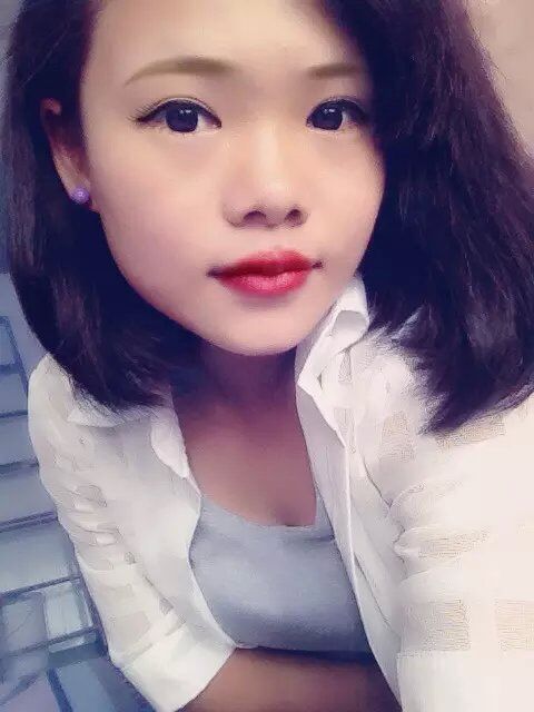 艳晓晓艳的主播海报