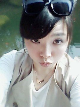 重庆妹儿﹏碟子︶主播照片