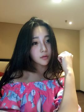 谢小妹回来了主播照片