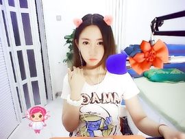 九月贝甜主播照片