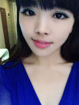 紫。烟。轻。绕。主播照片