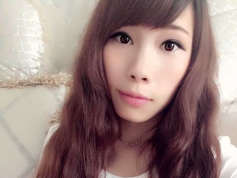 ︶￣❀朵朵╮海报