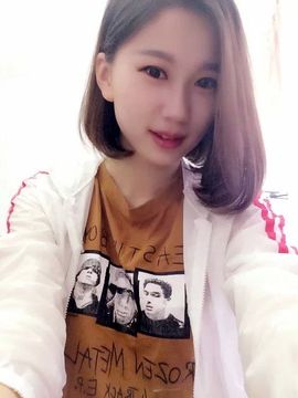 シ小雨丶Jenny主播照片