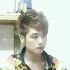 ┽whatarey海报