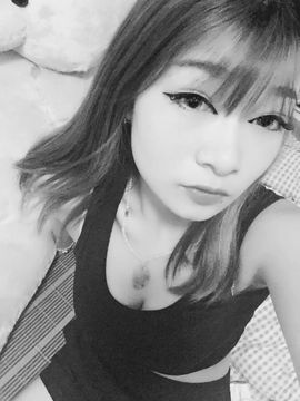 安小兔ゾ主播照片