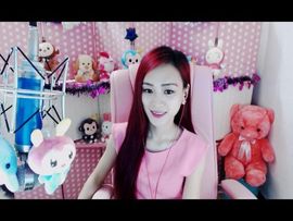 Emily-小辣椒主播照片