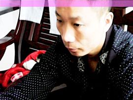 永远爱你的民哥主播照片