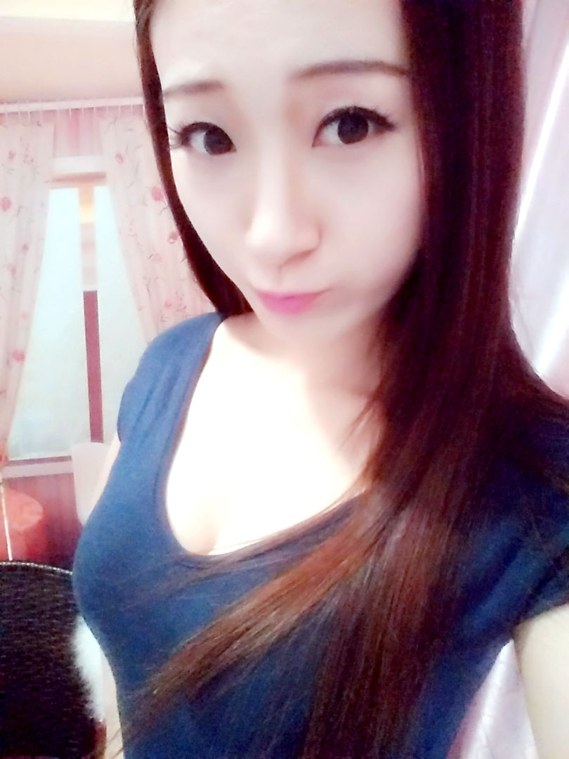 小仙：陪我到最后主播照片