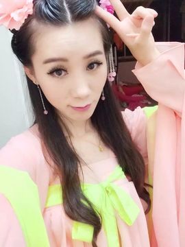 じ★╮凡间精灵小小✿主播照片