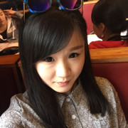 唐小婉。海报