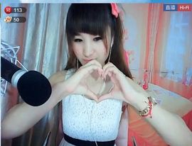 风中的风铃主播照片