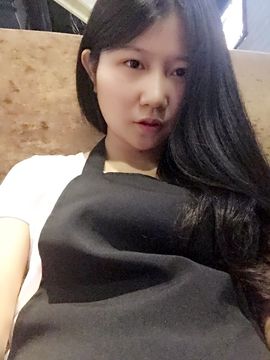 嘚瑟💗小辣妈主播照片