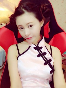 鹿哈哈baby主播照片