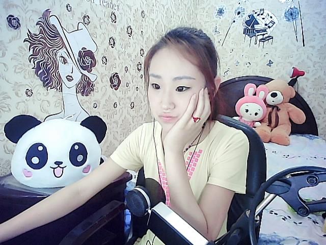 灵犀纯白se的主播照片