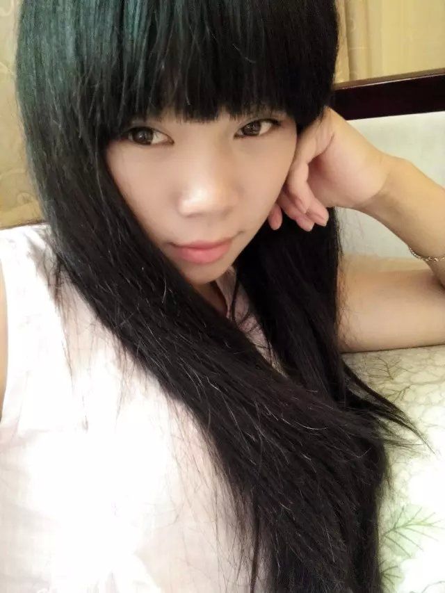 *梦儿*有谁相伴的主播照片