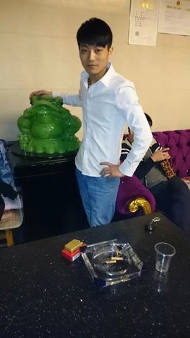 施主西天怎么走。。。主播照片