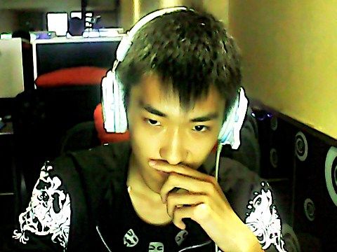 ♔圈圈ლ学霸团的主播照片
