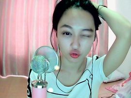哈哈我是小怒怒主播照片