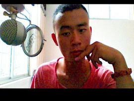 阿多kiss主播照片