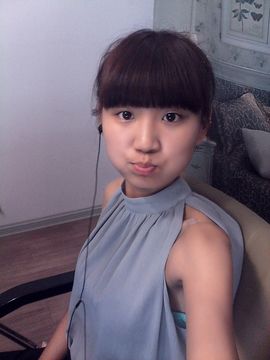 Amor心若依涵主播照片