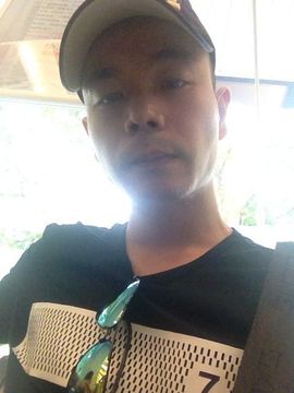小冰大闸蟹养殖基地主播照片