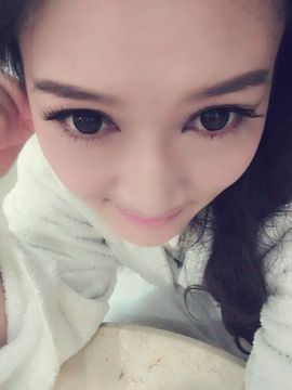 我是艺宝主播照片