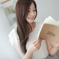 芊茜主播照片