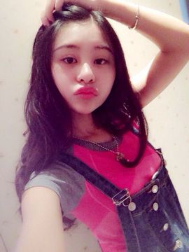 鹿哈哈baby主播照片