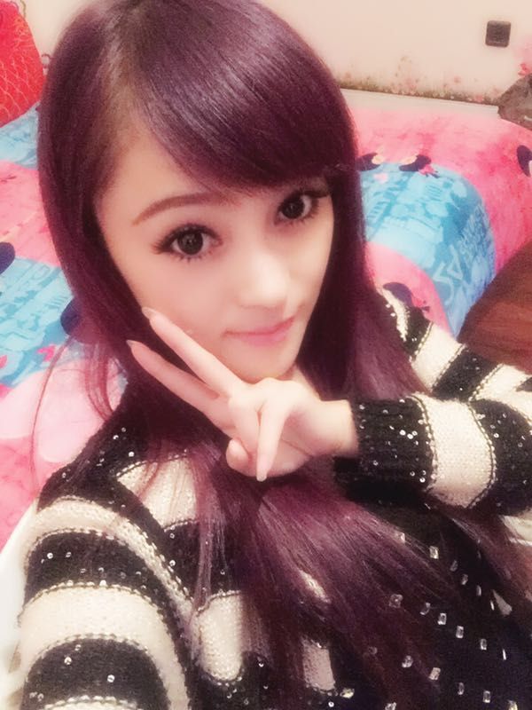 小小小小小菲的主播照片