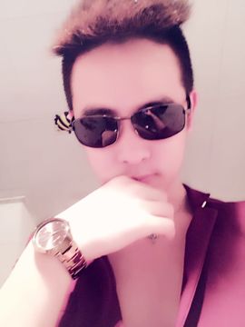 MC丶舒子主播照片
