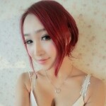 扛着小乂跑