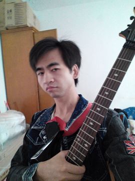 悲伤诗人流浪死亡主播照片